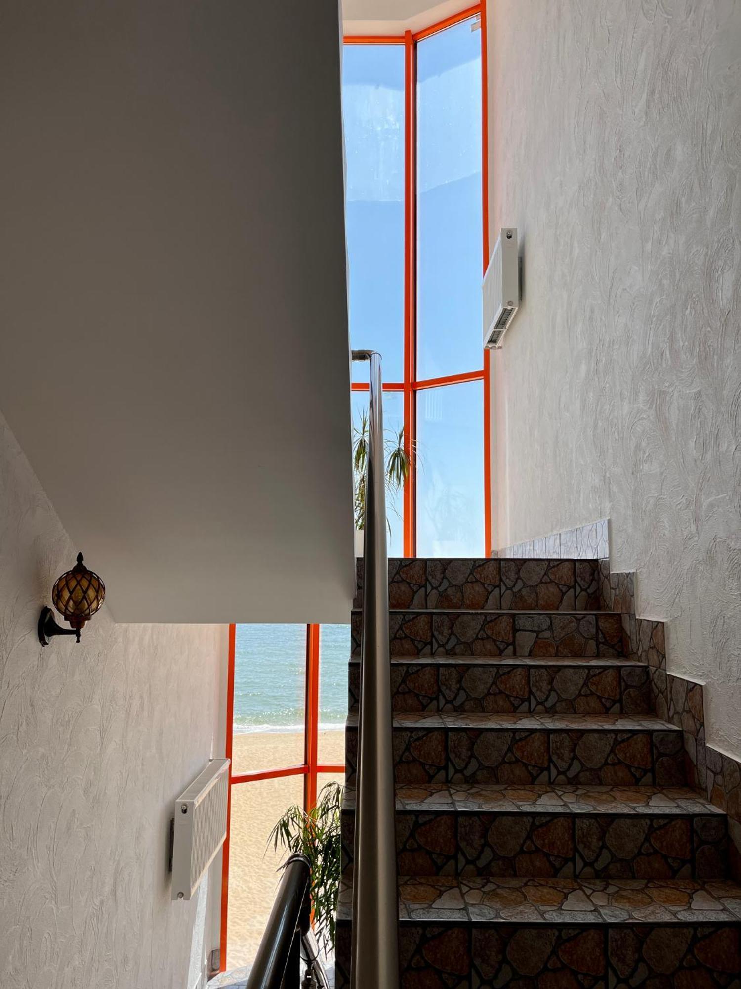 Hotel Dom u morya Poseidon Burlach'ya Balka Exterior foto